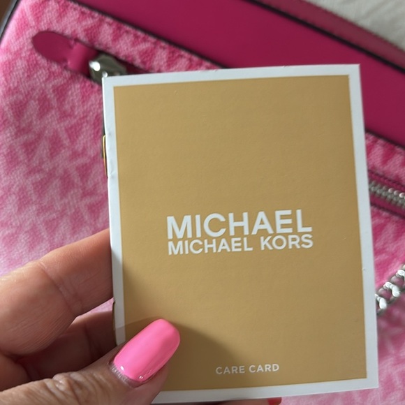 NWT Michael Kors Jet Set large Pink ombre signature logo Crossbody structured - Picture 9 of 16